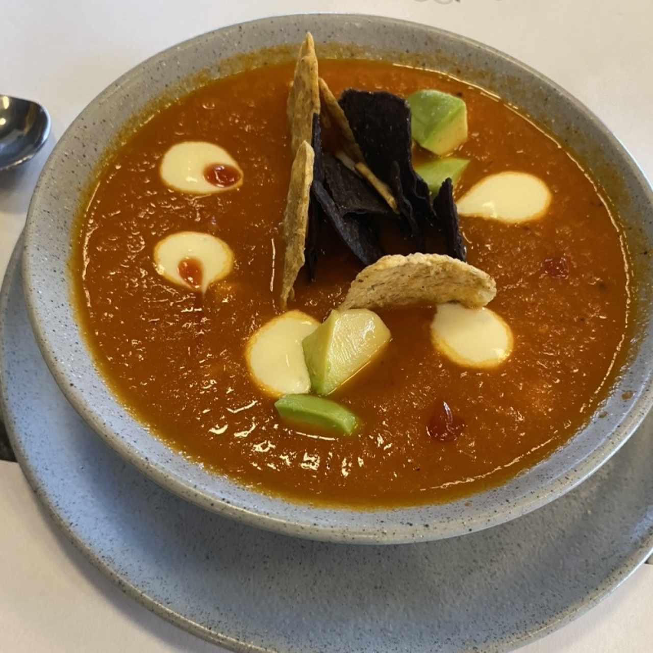 Sopa tomate