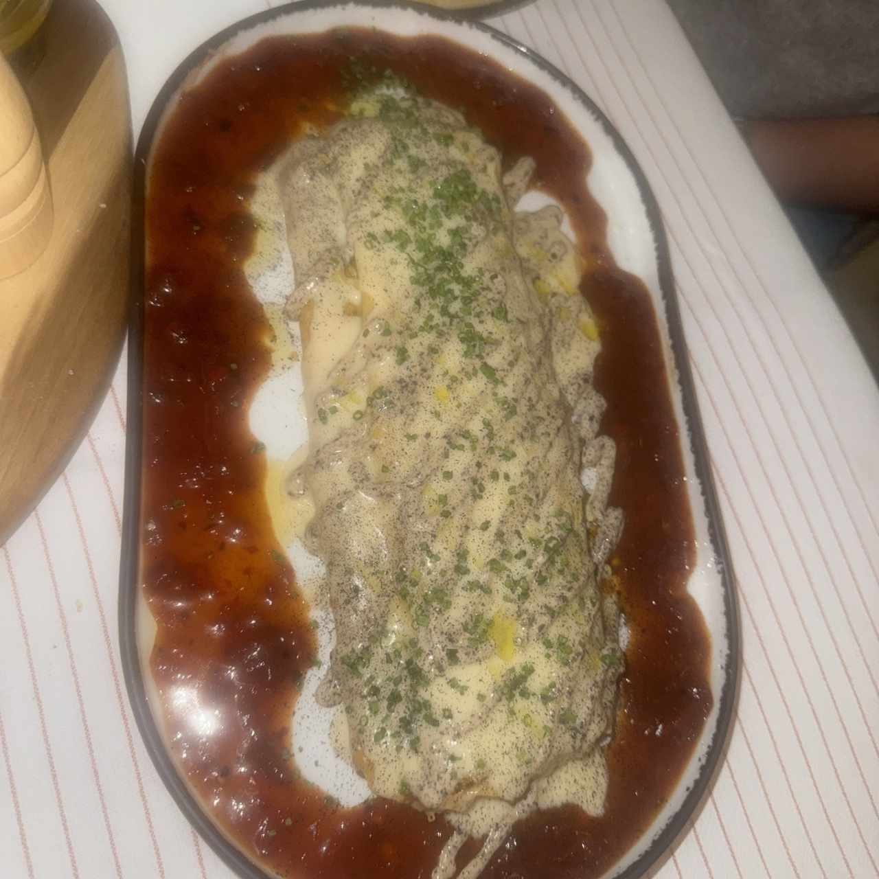 Canelonos de pollo trufado 