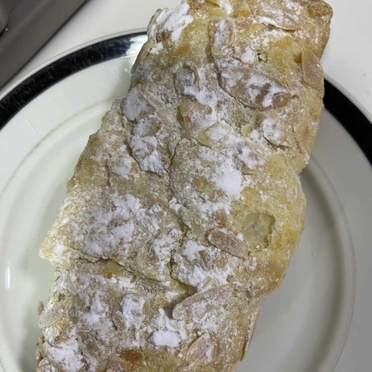 Rollito de almendra