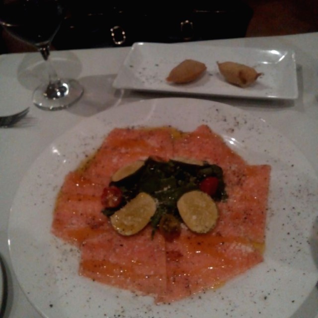 Carpaccio de salmon