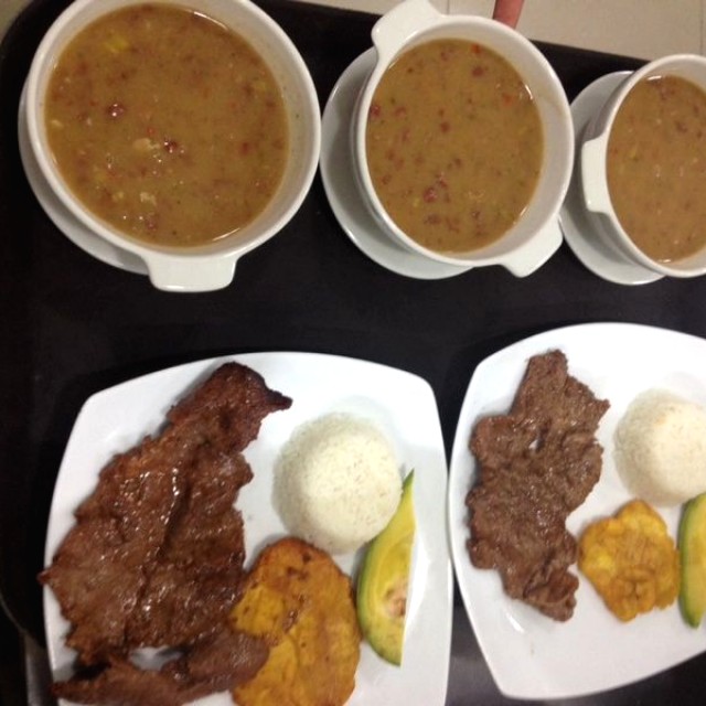 Cazuela de frijoles los jueves