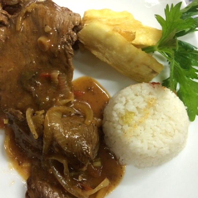 Carne en salsa 