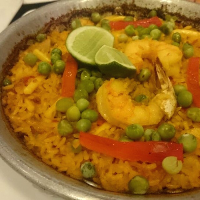Paella mixta