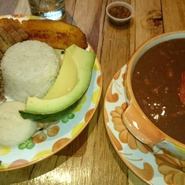 Frijoles Típicos