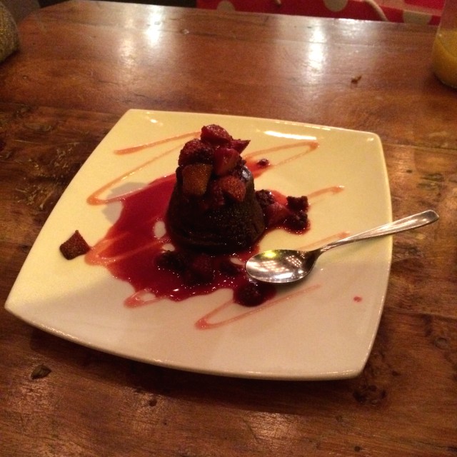Postre cortesía cumpleaños