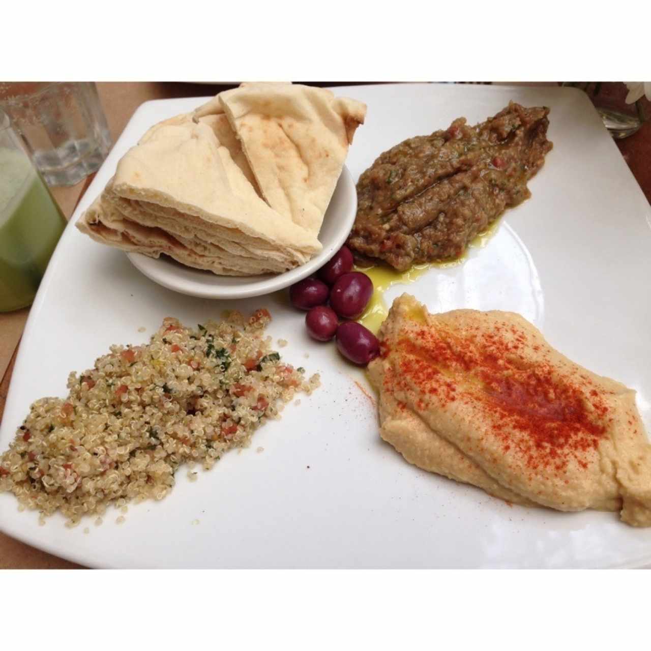 Cremas Árabes y Tabbouleh de Quinoa