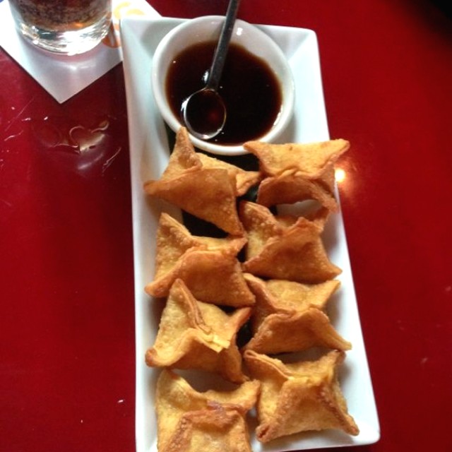 Crunchy wontons (rellenos de cangrejo€