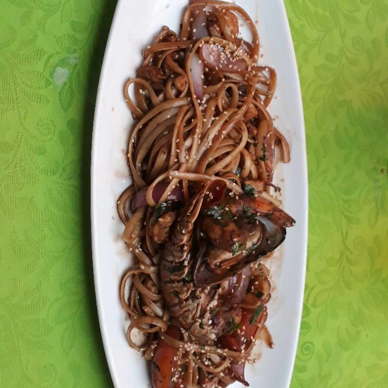 Tallarín de mariscos