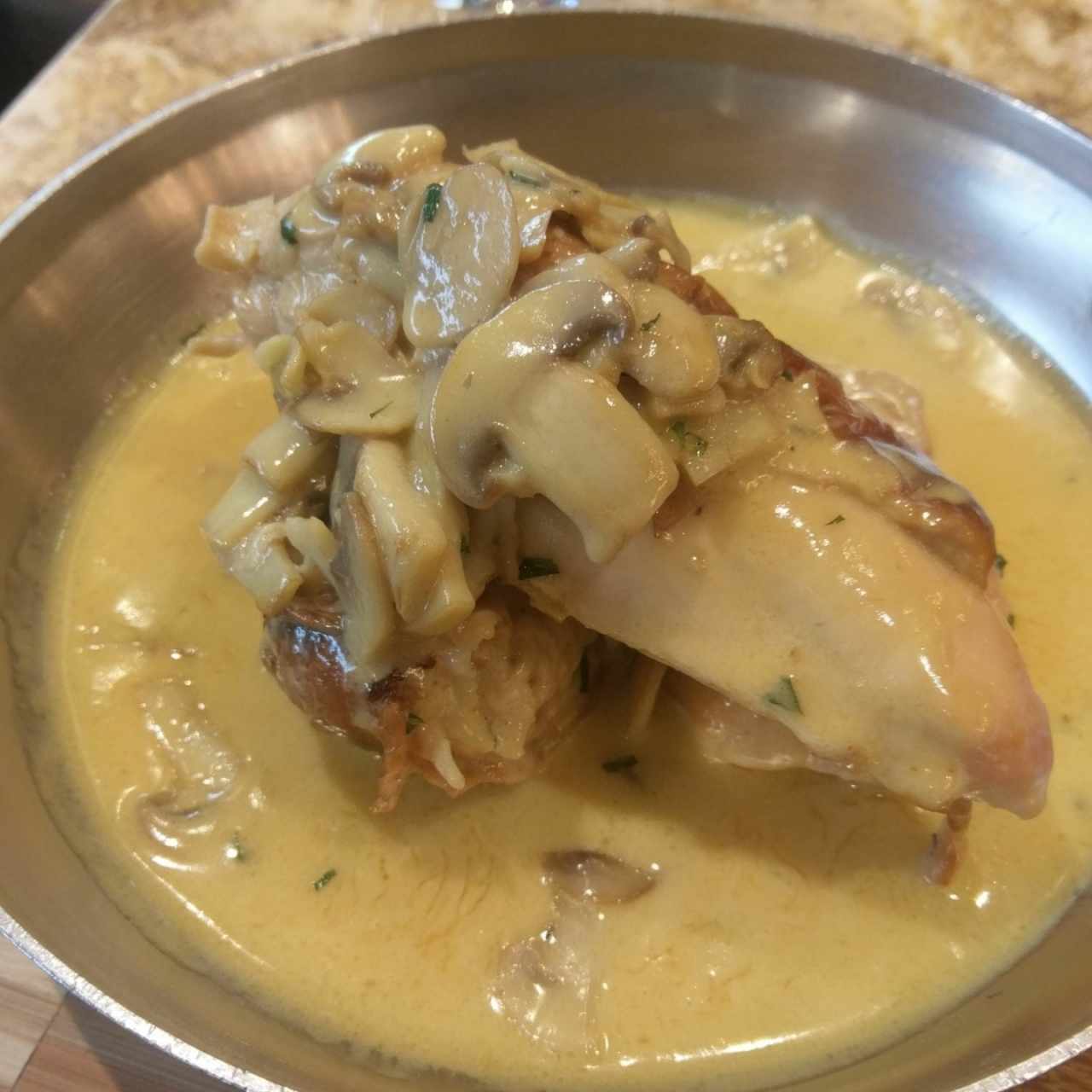 pollo en salsa 