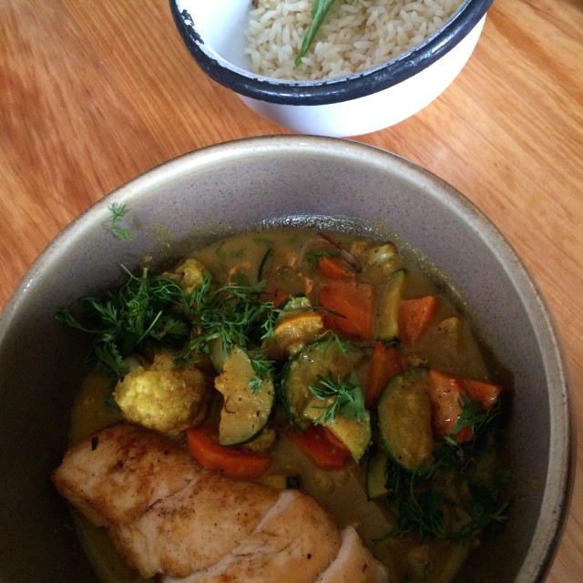 Curry de pollo