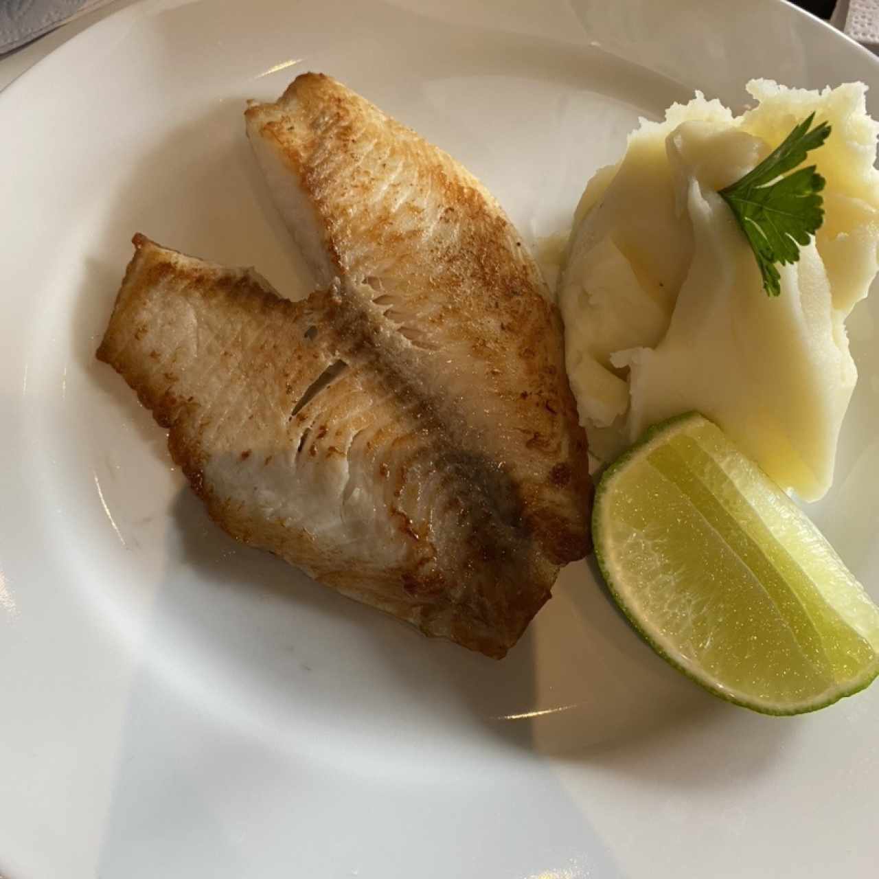 Tilapia con pure