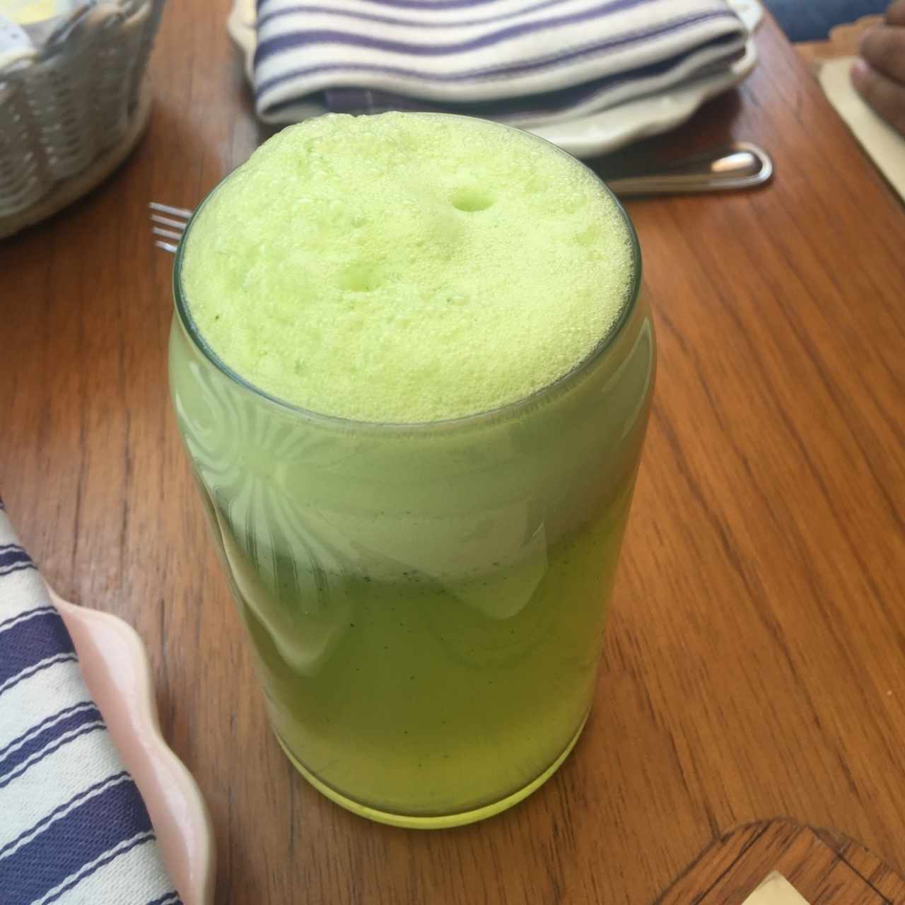 limonada de yerbabuena 