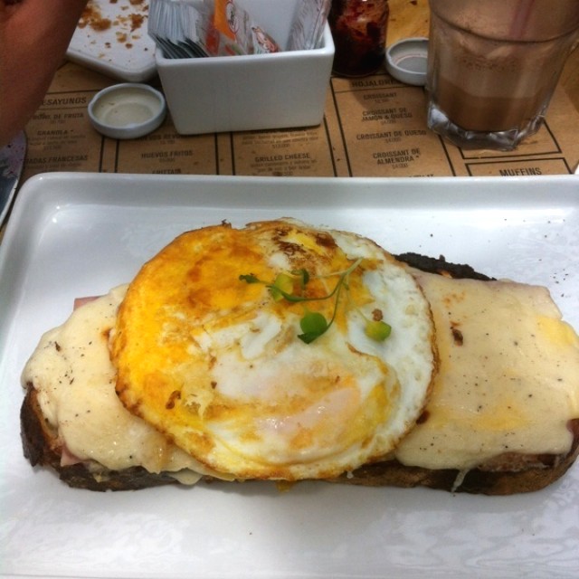 Sandwiches croque-madame