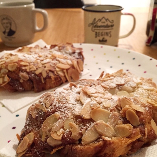 Croissant de almendras