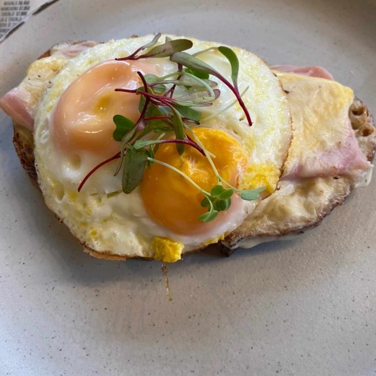 Sándwich Croque Madame