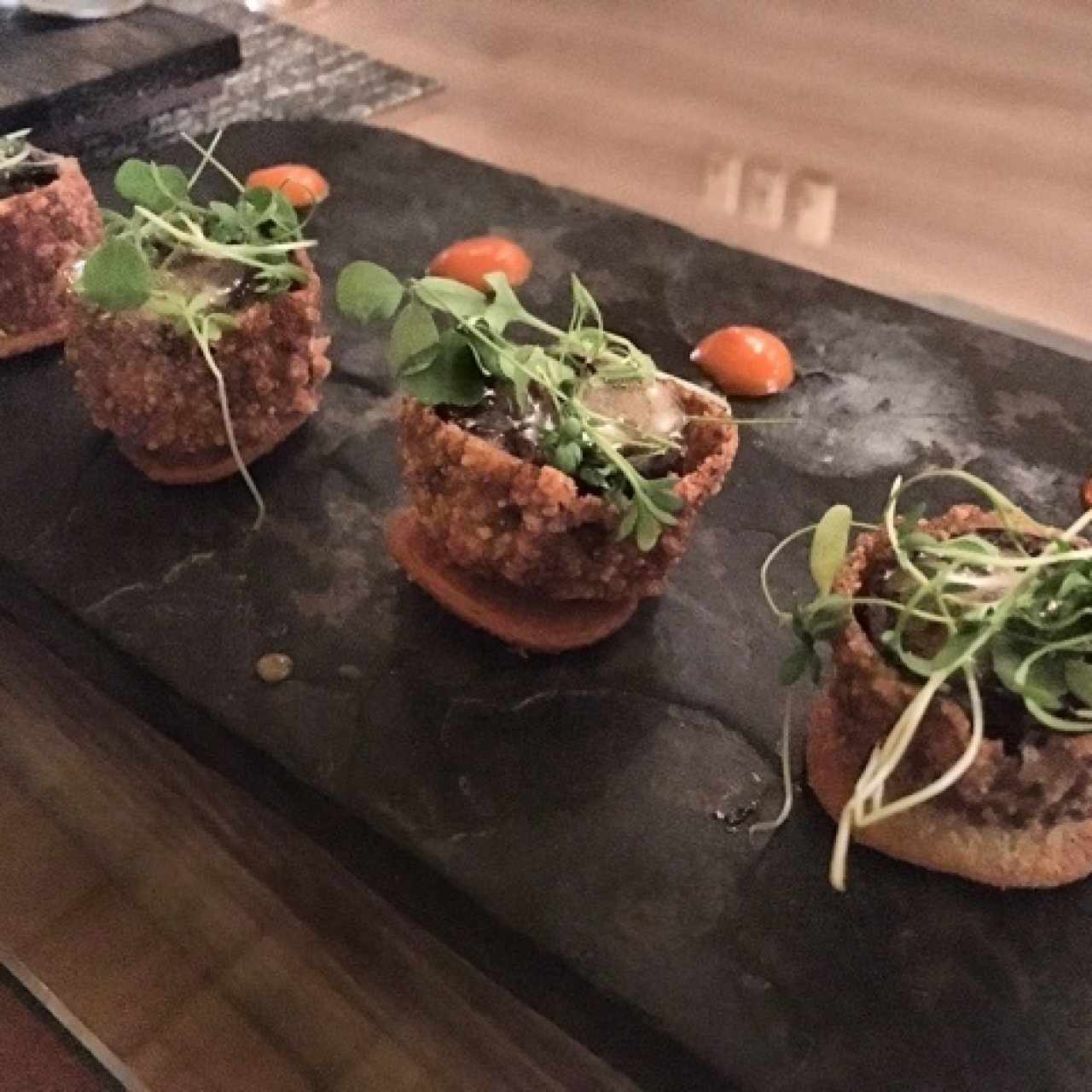 Roll de morcilla, indescriptiblemente delicioso! 