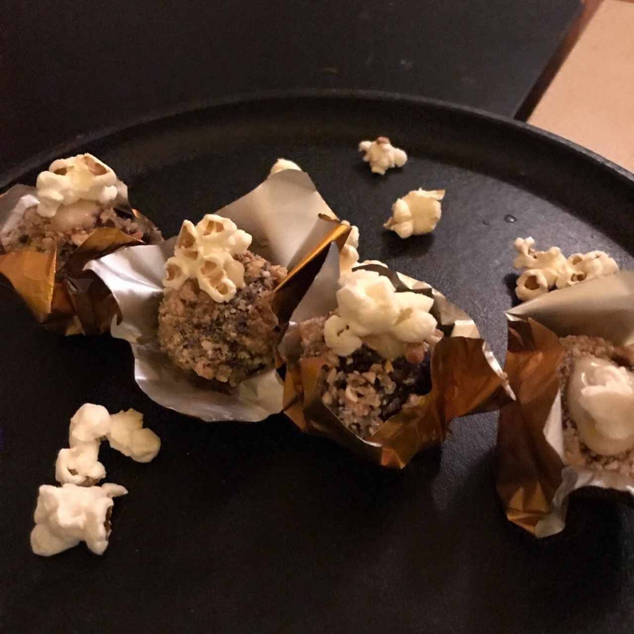Ferrero de morcilla con maiz y maiz