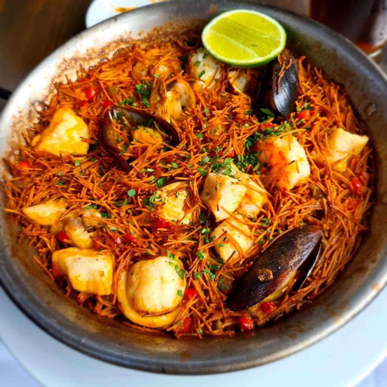 Fideuá de mariscos