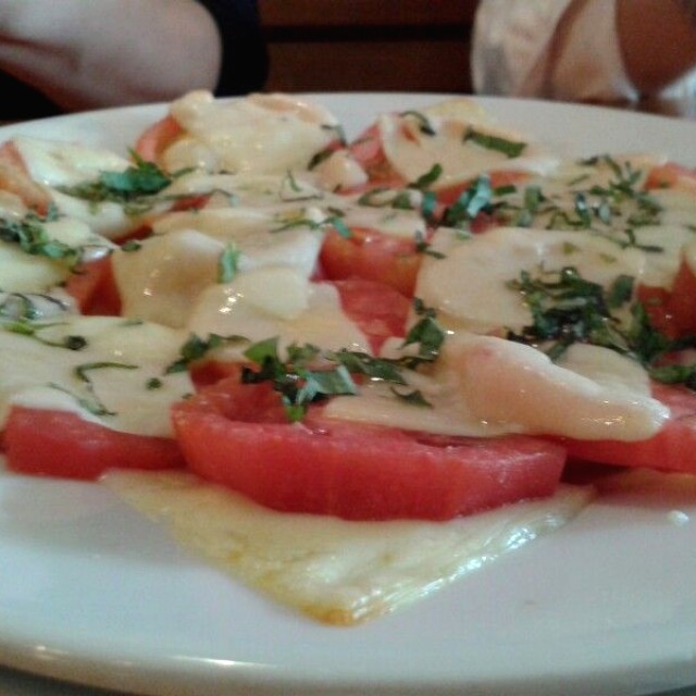 Mozzarella Caprese
