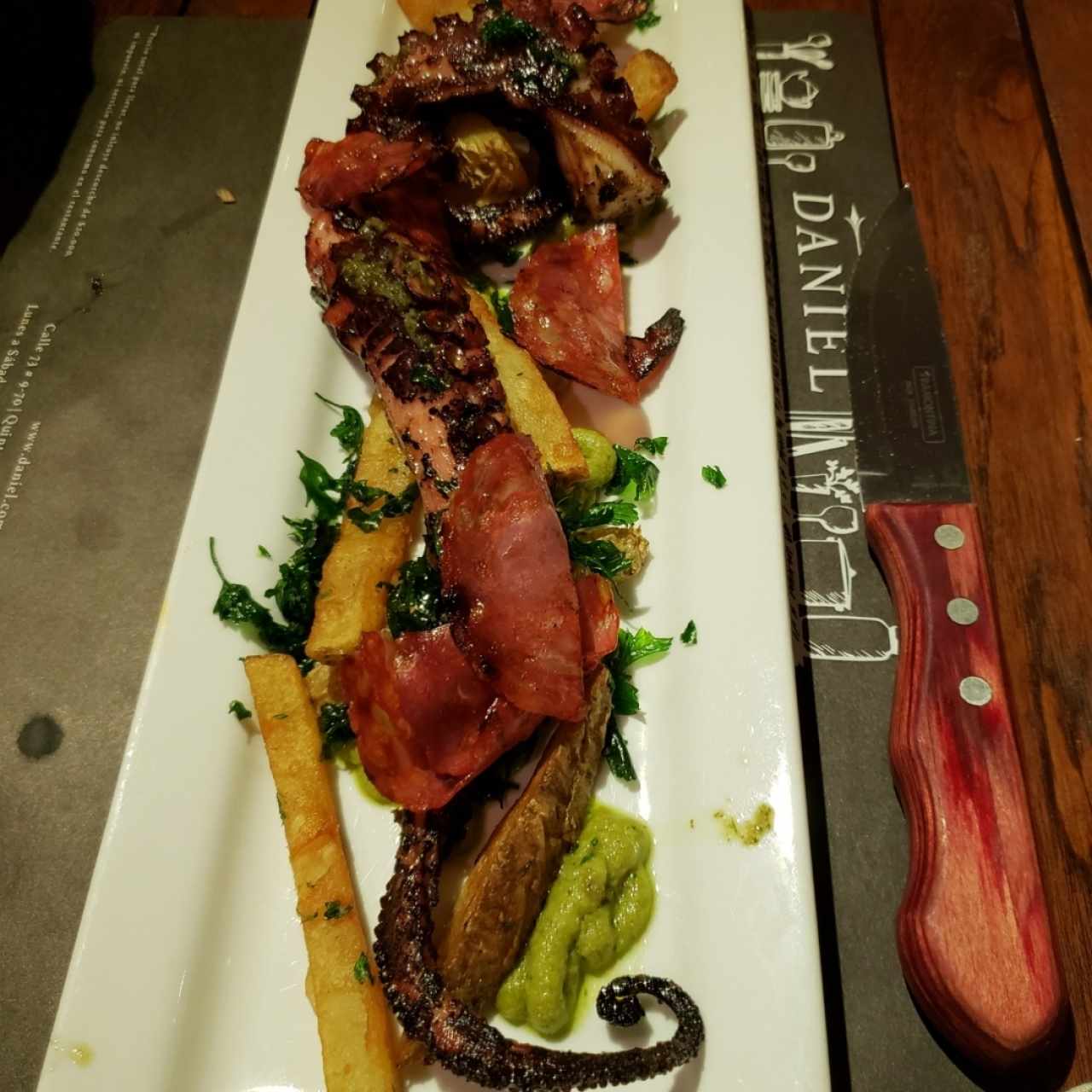 Especialidades - PULPO AL GRILL