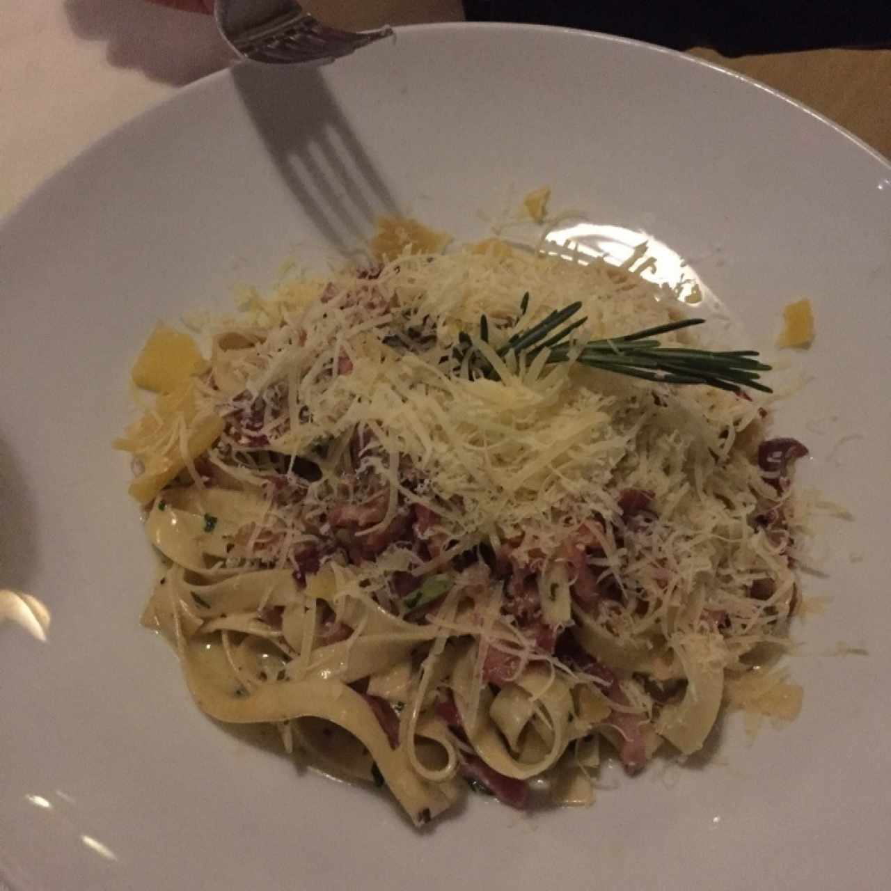 fetuchini con jamos serrano