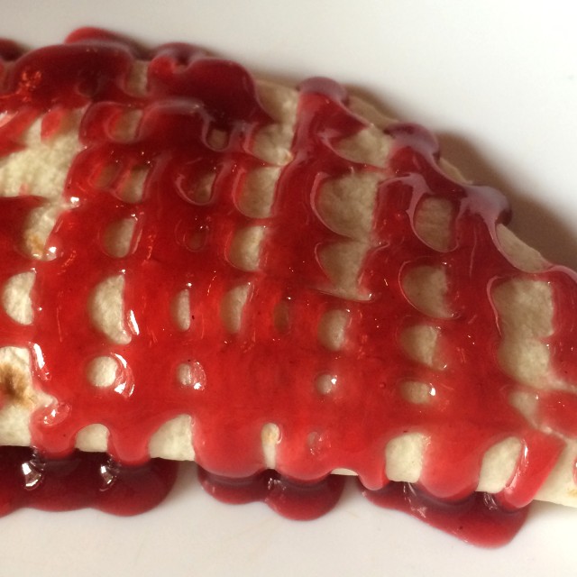 Quesadillas Dulces: Cajeta O Frutos Rojos