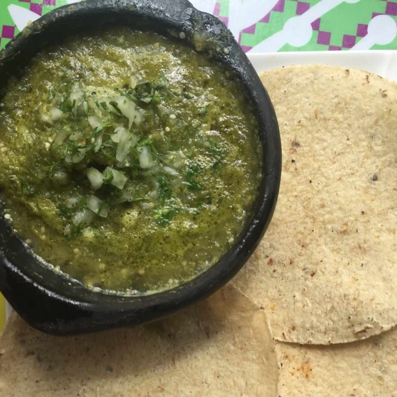 Las Botanas - Chicharrón en Salsa