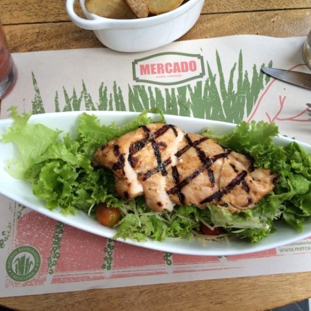 Ensalada de pollo