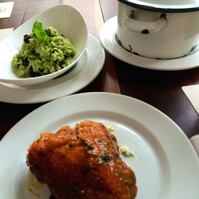 Pollo Campesino y Arroz al Pesto