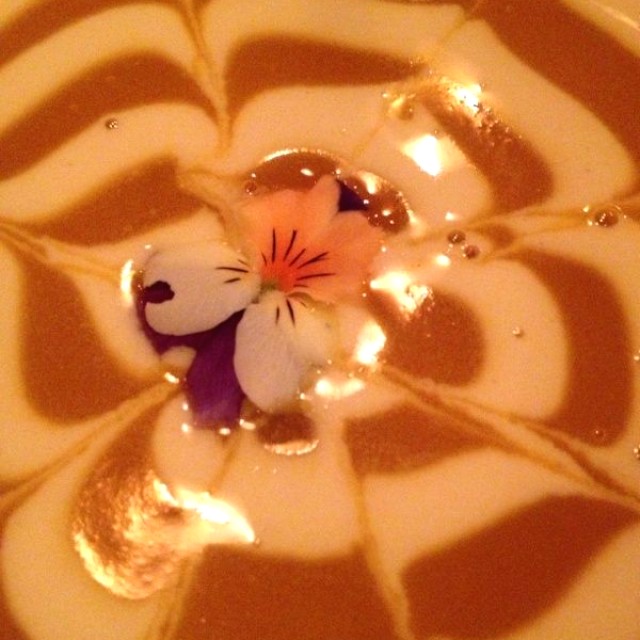 Crema de ahuyama y salvia. 