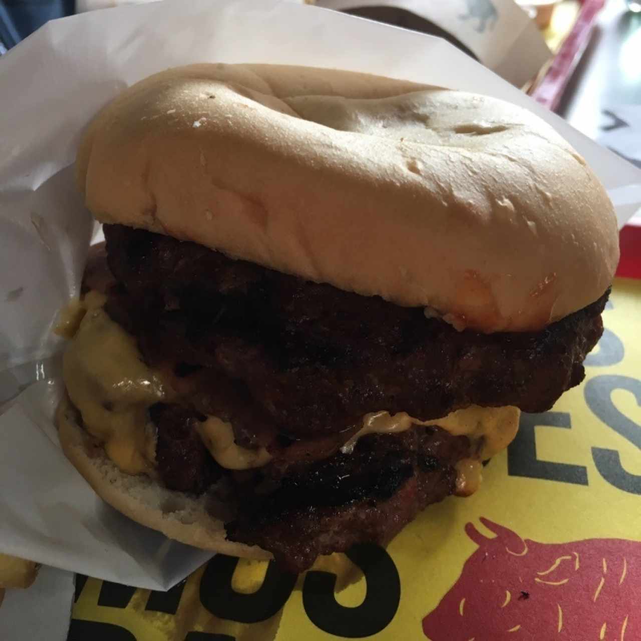 Queso tocineta doble carne