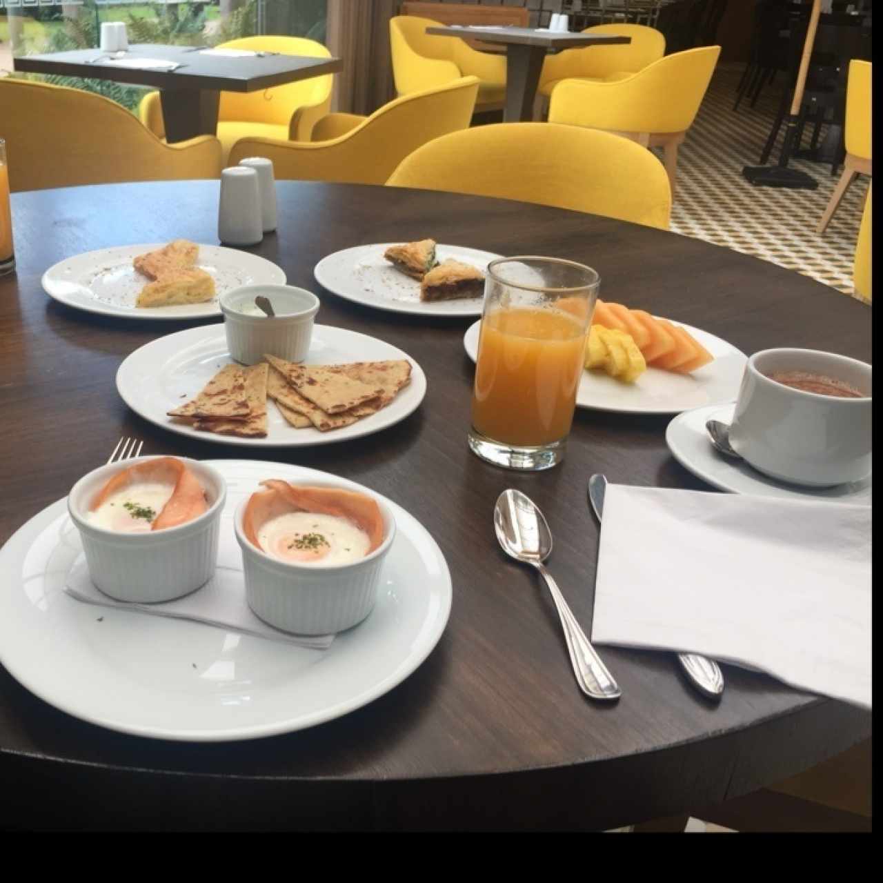 Un excelente desayuno griego 