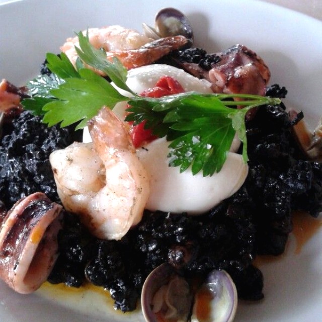 Arroz negro estrellao