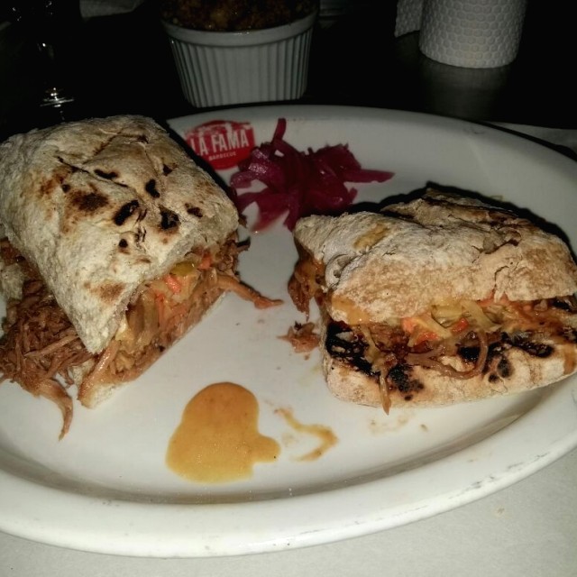 Pulled pork sandwich