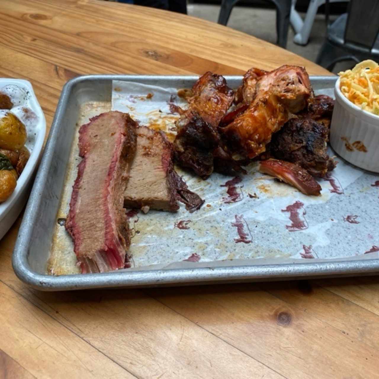 Bandeja pequeña (2 personas) con sus acompañamientos 