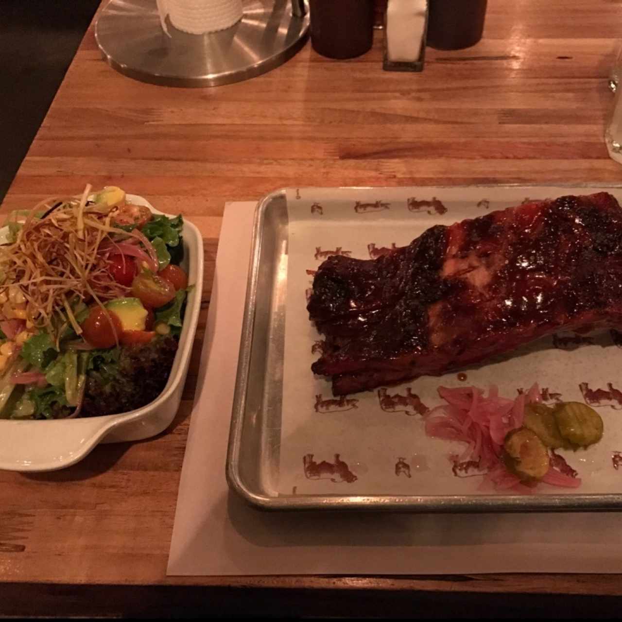 1/4 de rack y ensalada de la casa