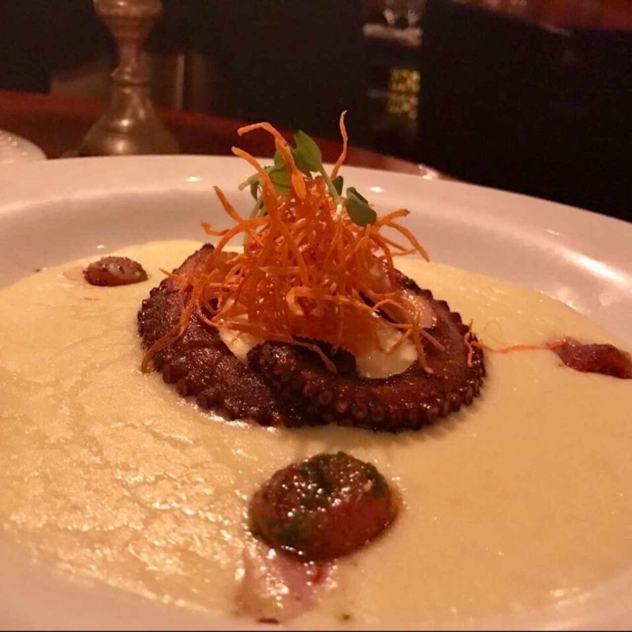 pulpo con cremoso de papa
