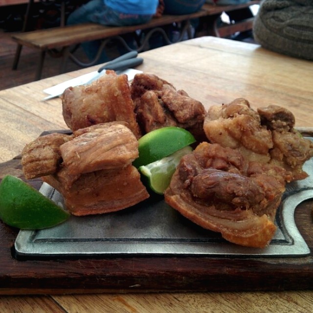 Chicharrón carnudo