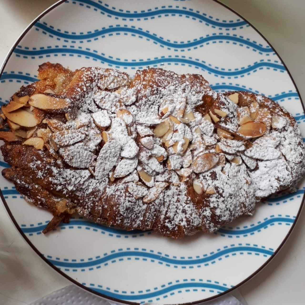 croissant de almendra