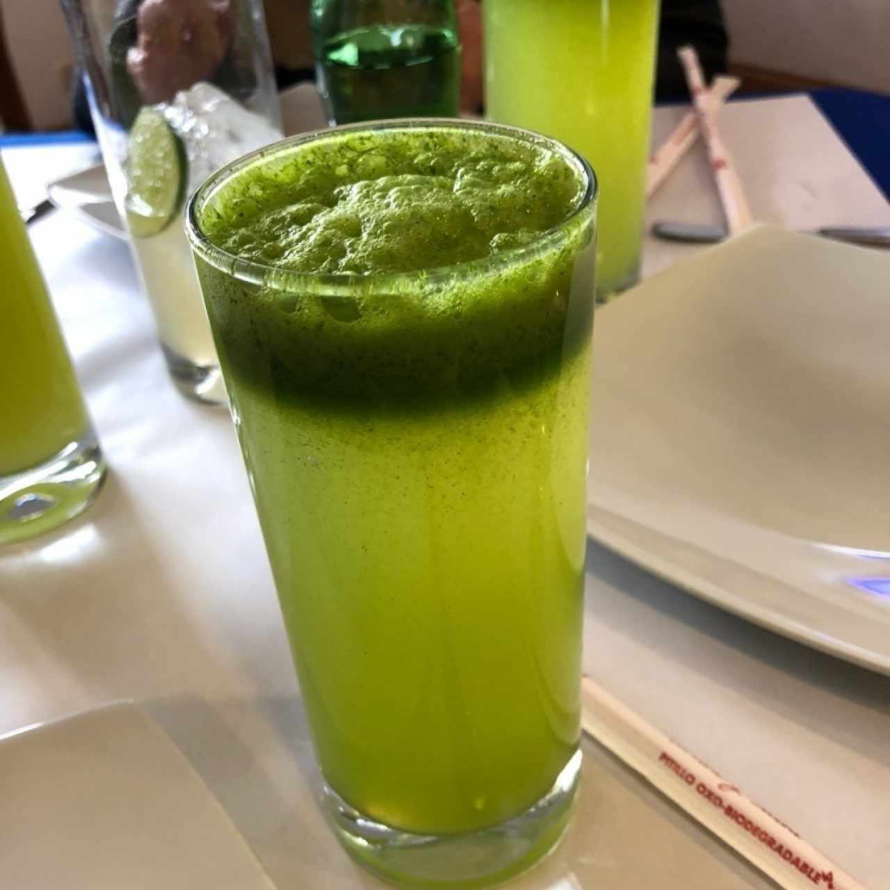 limonada de yerbabuena