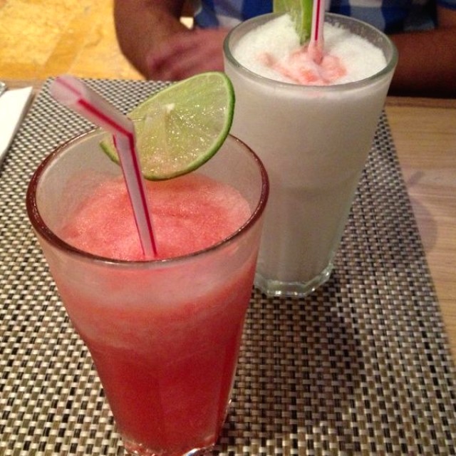 Limonada cerezada / Limonada de coco