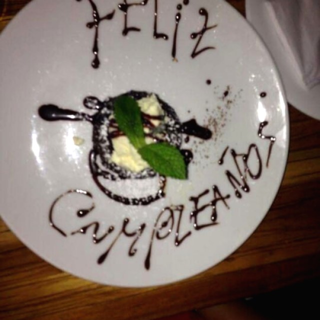 Postre de feliz cumpleaños 