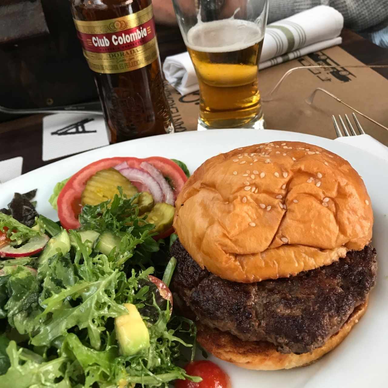 Agadon burger