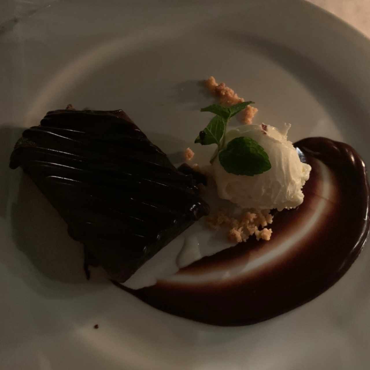 Brownie con helado