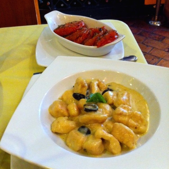 Polo al olio y curry 
