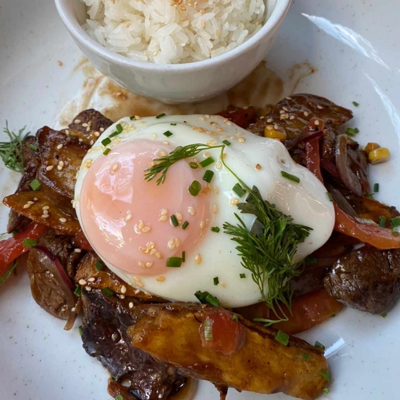 Lomo Saltado