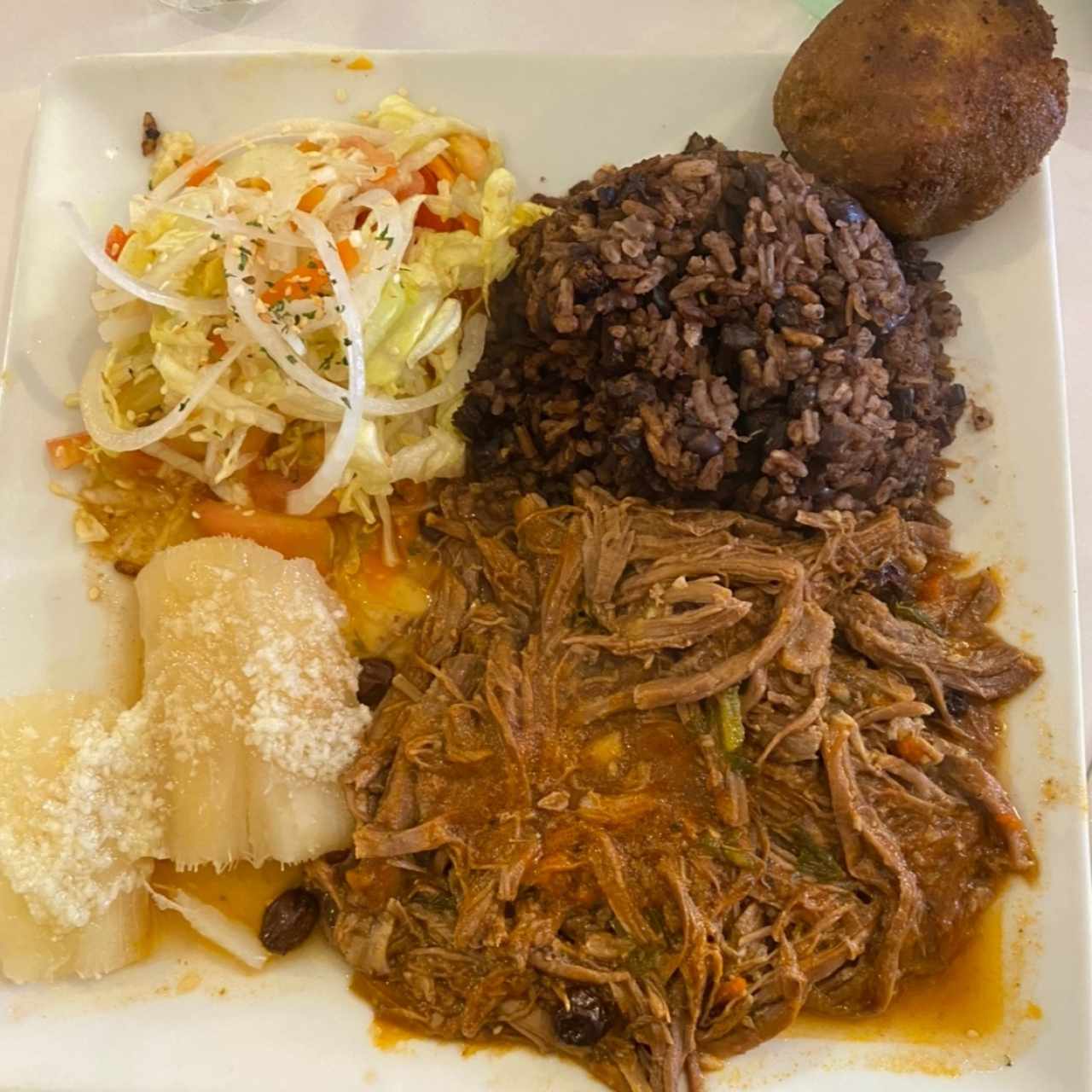 Plato Cubano