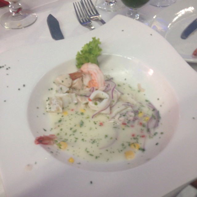Ceviche de corvina peruano