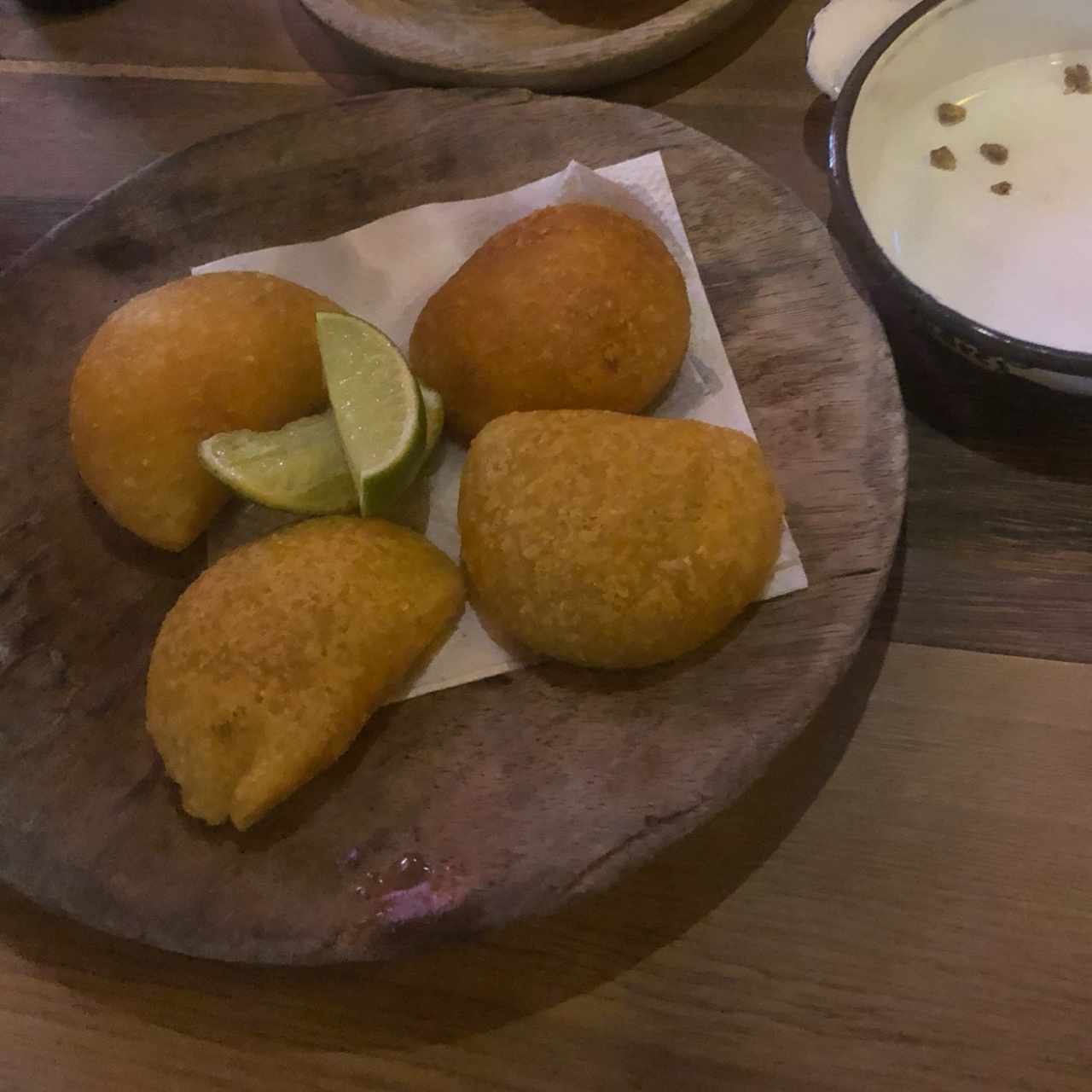 Empanadas de pollo y cachacas 