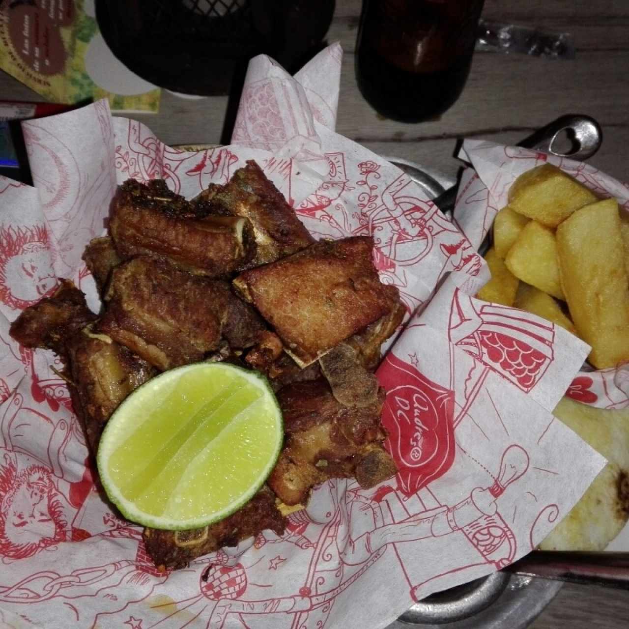 costillas de cerdo frito